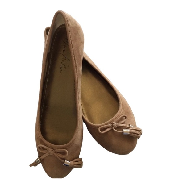 🥰 Suede Marc Fisher Ballet Flats 🥰 - Picture 1 of 1